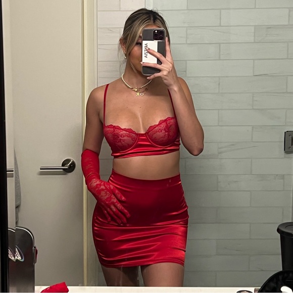 Fashion Nova Set - Picture 3 of 4